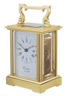 Mantel clock with mechanical movement